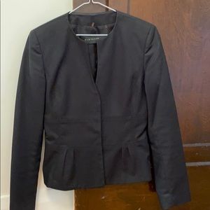 Elie Tahari black jacket size 6